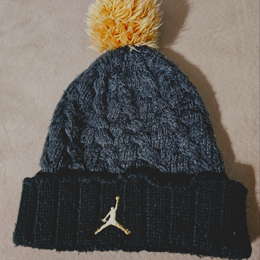 Jordan youth beanie